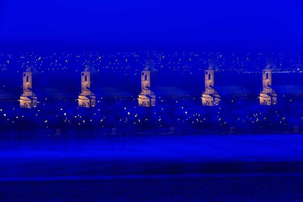 01-Kirche-Nachts-11.JPG